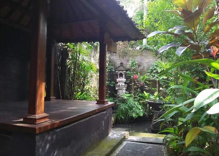 招待所 Golden Garden